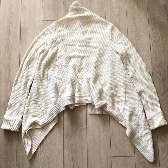 Talbots Waterfall Wool Cotton Blend Cardigan in Cream Size MP - Picture 3 of 12